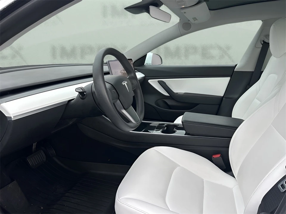 2020 Tesla Model 3 - Image 9 of 12