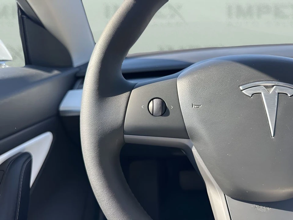 2020 Tesla Model 3 - Image 15 of 21
