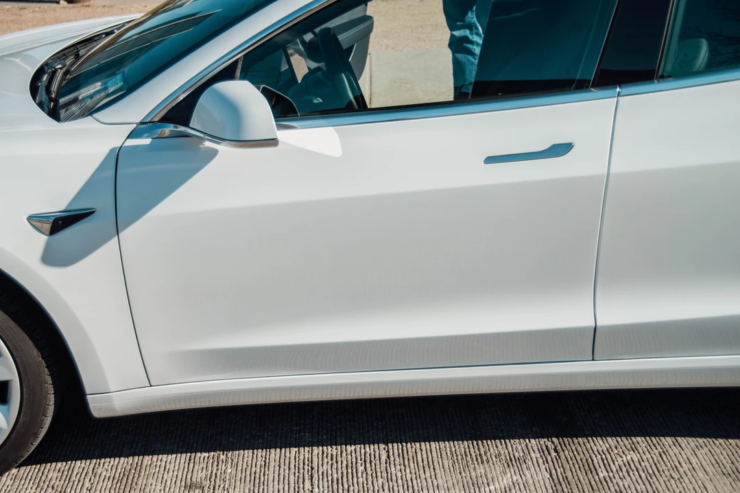 2020 Tesla Model 3 - Image 20 of 31