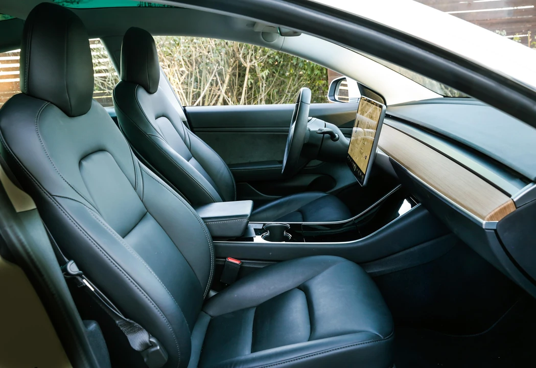 2020 Tesla Model 3 - Image 22 of 31