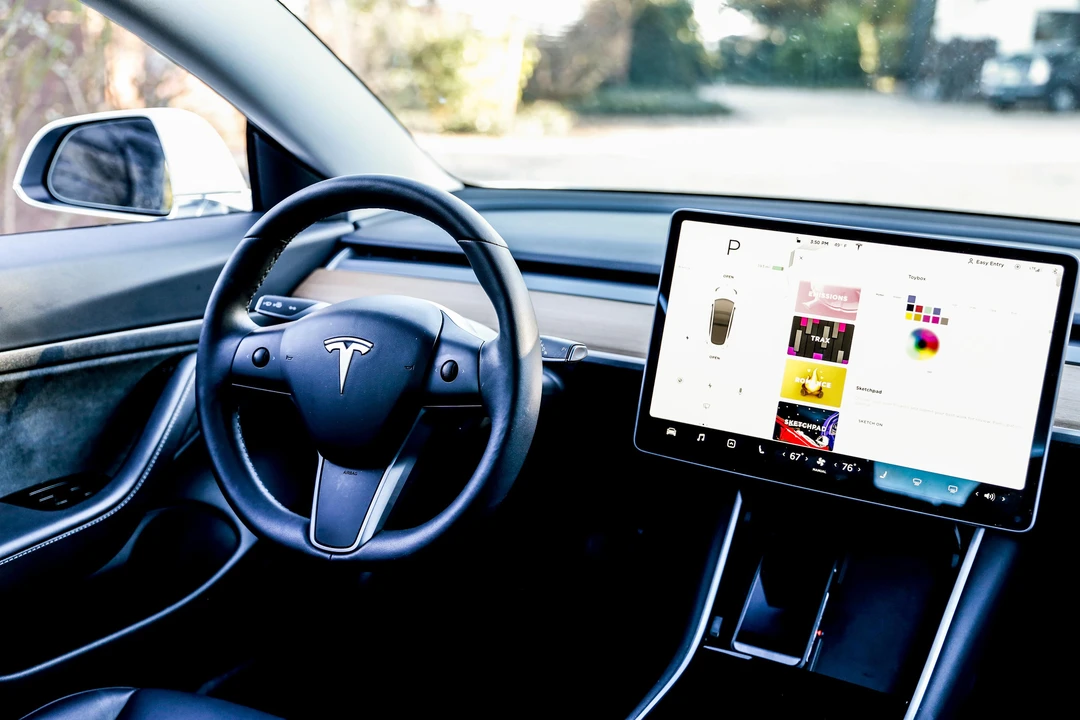 2020 Tesla Model 3 - Image 27 of 31