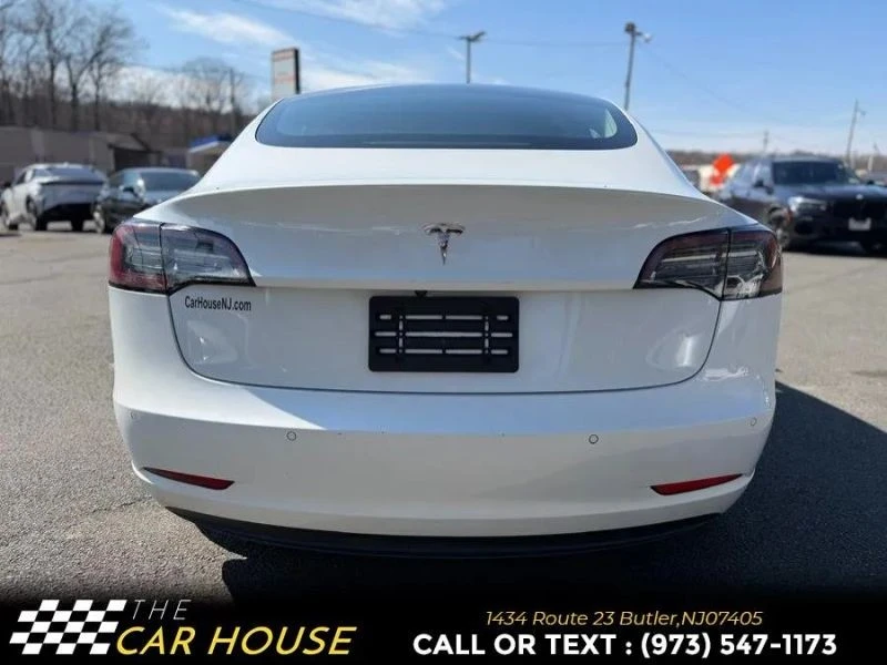 2020 Tesla Model 3 - Image 9 of 12