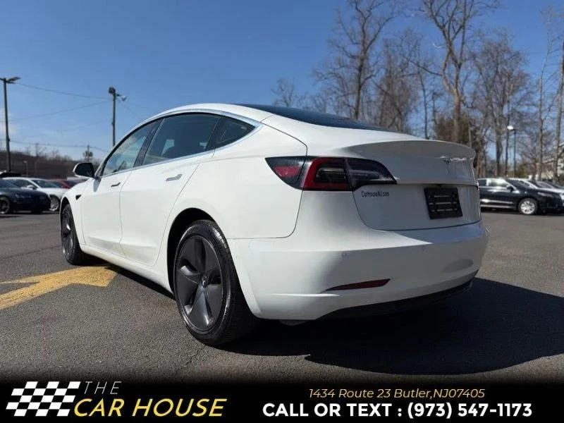 2020 Tesla Model 3 - Image 11 of 12