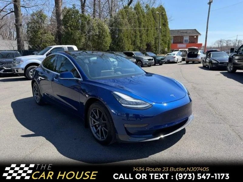 2020 Tesla Model 3 - Image 9 of 12