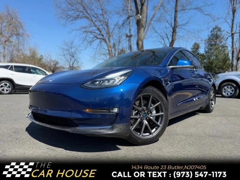 2020 Tesla Model 3 - Image 2 of 12