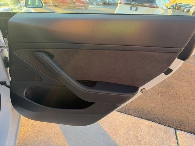 2020 Tesla Model 3 - Image 18 of 21