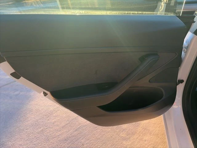 2020 Tesla Model 3 - Image 14 of 21