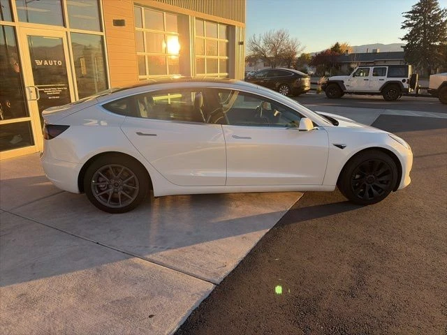 2020 Tesla Model 3 - Image 9 of 21