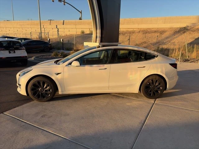 2020 Tesla Model 3 - Image 5 of 21