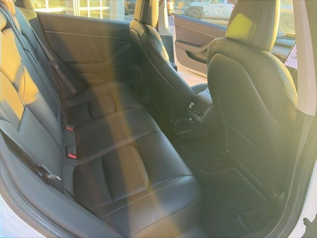 2020 Tesla Model 3 - Image 20 of 21