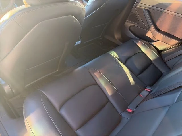 2020 Tesla Model 3 - Image 15 of 21