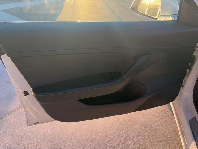 2020 Tesla Model 3 - Image 11 of 21