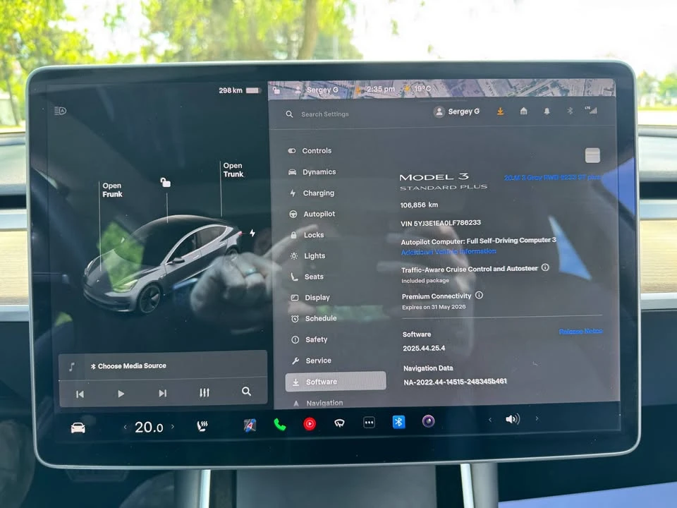 2020 Tesla Model 3 - Image 16 of 18