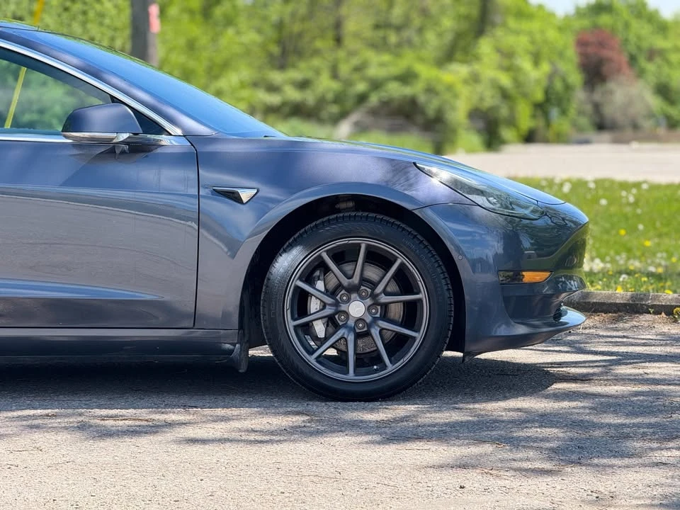 2020 Tesla Model 3 - Image 8 of 18