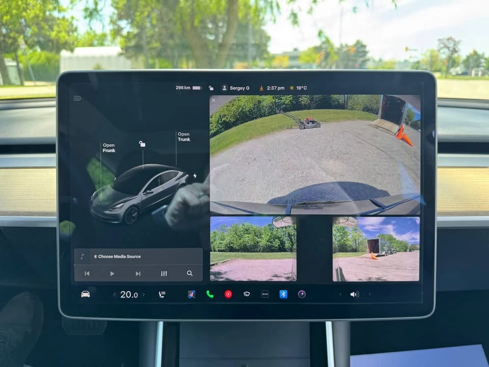2020 Tesla Model 3 - Image 18 of 18