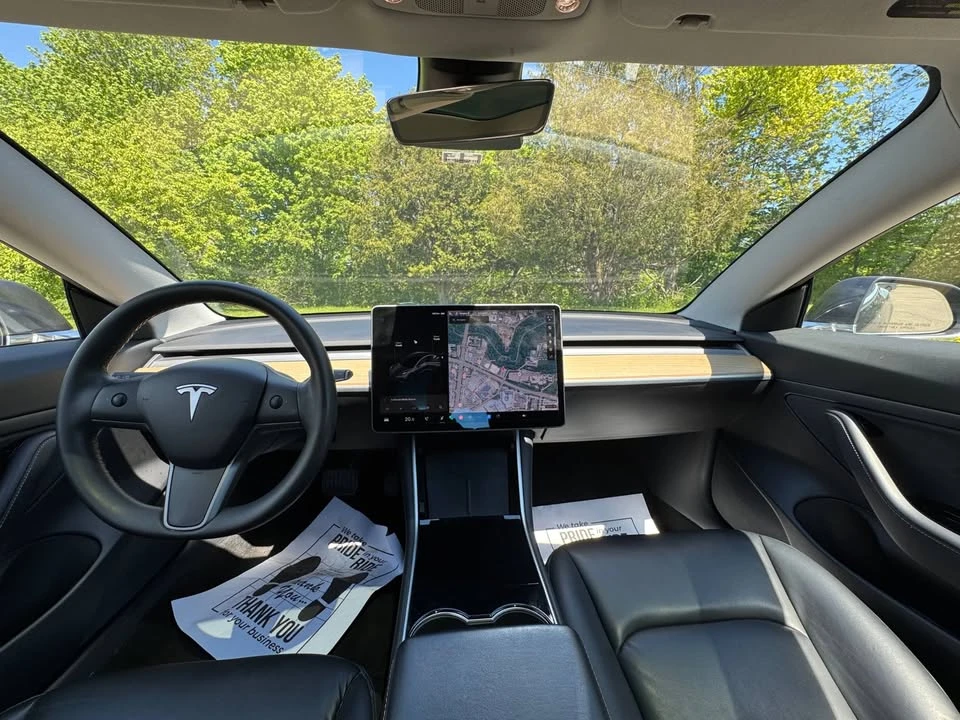 2020 Tesla Model 3 - Image 11 of 18