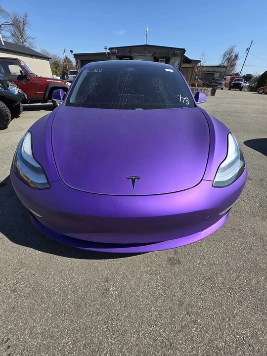 2020 Tesla Model 3 - Image 2 of 11