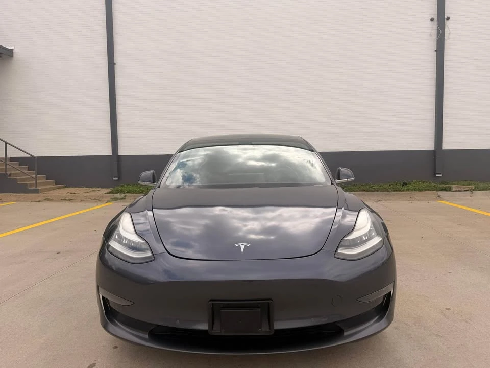 2020 Tesla Model 3 - Image 5 of 19
