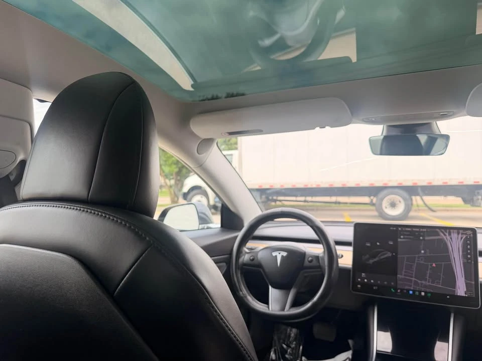 2020 Tesla Model 3 - Image 3 of 19