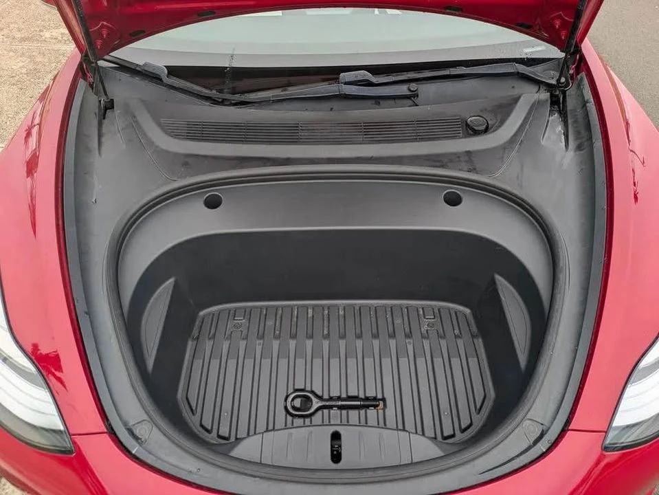 2020 Tesla Model 3 - Image 16 of 17