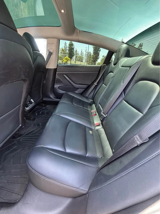 2020 Tesla Model 3 - Image 7 of 15