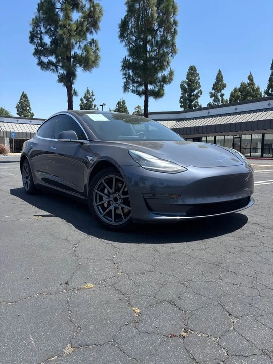 2020 Tesla Model 3 - Image 2 of 15