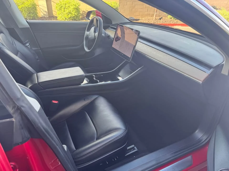 2020 Tesla Model 3 - Image 6 of 12