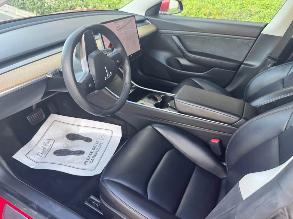 2020 Tesla Model 3 - Image 5 of 12