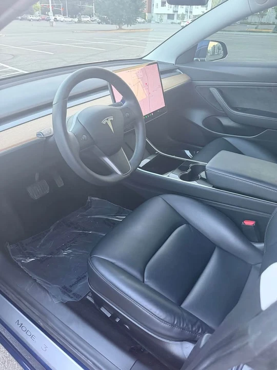 2020 Tesla Model 3 - Image 10 of 12
