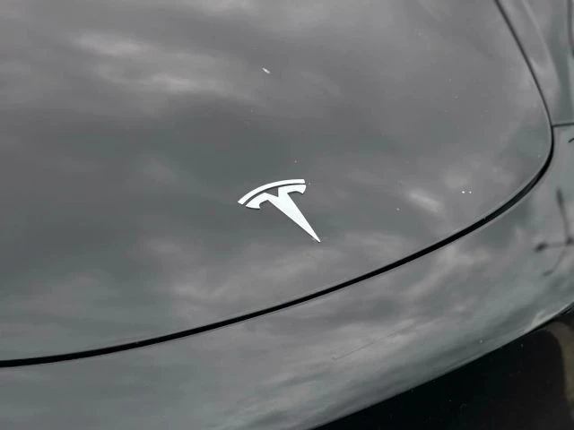 2020 Tesla Model 3 - Image 4 of 12
