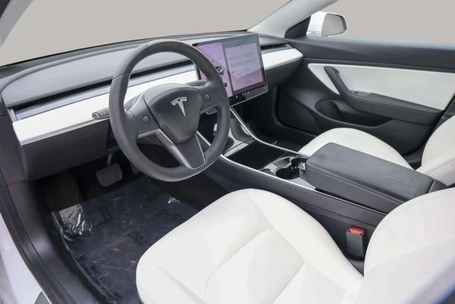 2020 Tesla Model 3 - Image 16 of 21