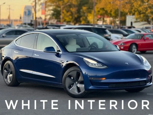 2020 Tesla Model 3 - Image 3 of 12