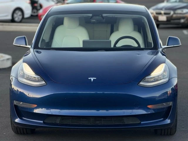2020 Tesla Model 3 - Image 5 of 12