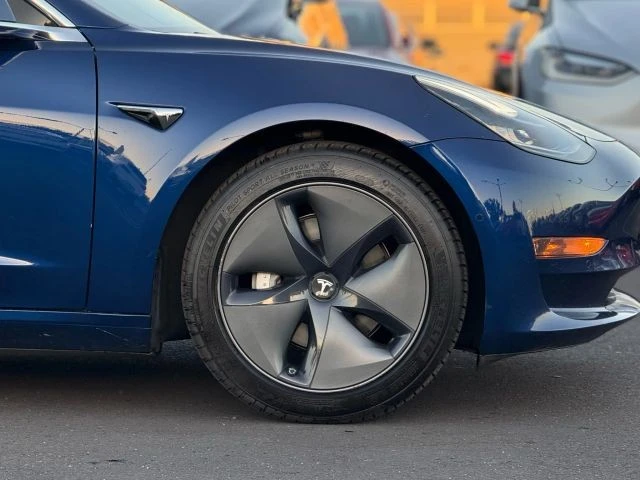 2020 Tesla Model 3 - Image 7 of 12