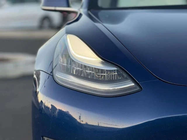 2020 Tesla Model 3 - Image 6 of 21