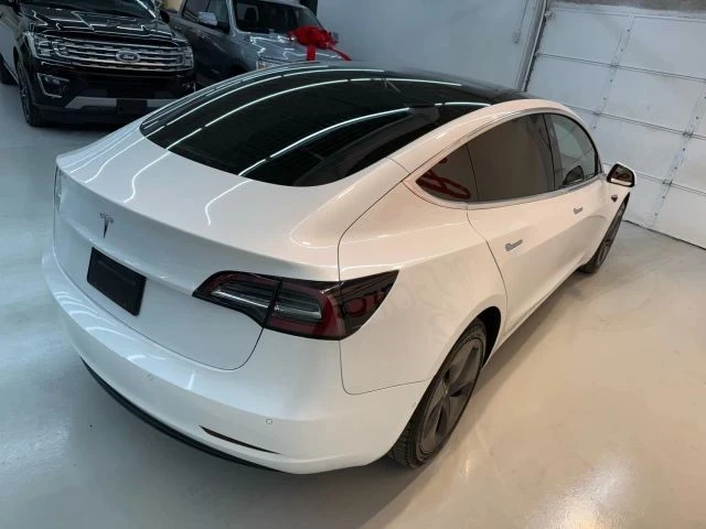 2020 Tesla Model 3 - Image 11 of 21