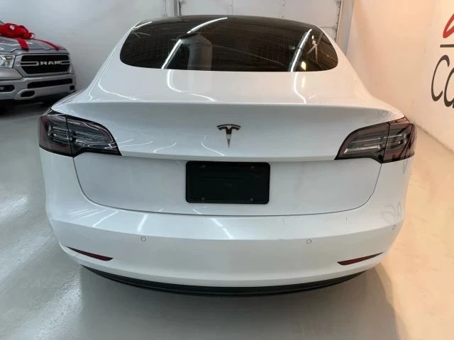 2020 Tesla Model 3 - Image 10 of 21