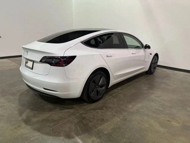 2020 Tesla Model 3 - Image 3 of 21