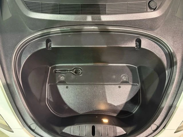 2020 Tesla Model 3 - Image 20 of 21