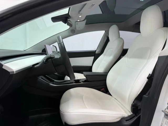 2020 Tesla Model 3 - Image 15 of 21