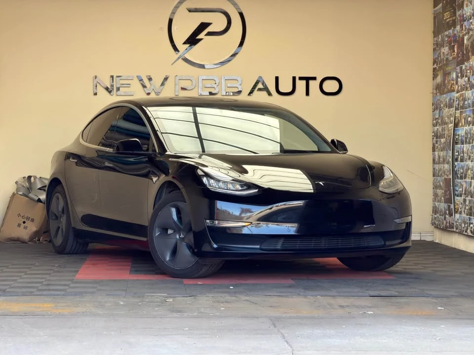 2020 Tesla Model 3 - Image 2 of 14