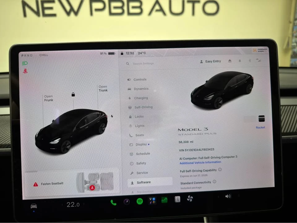 2020 Tesla Model 3 - Image 13 of 14