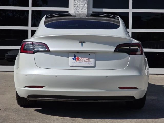 2020 Tesla Model 3 - Image 5 of 21