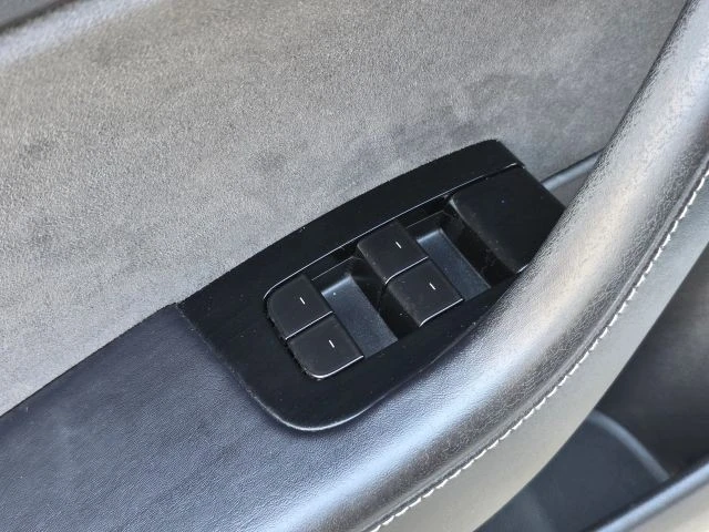 2020 Tesla Model 3 - Image 19 of 21