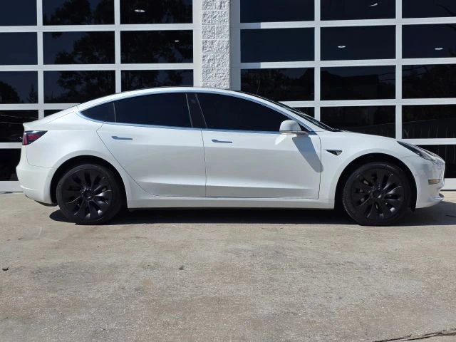 2020 Tesla Model 3 - Image 3 of 21