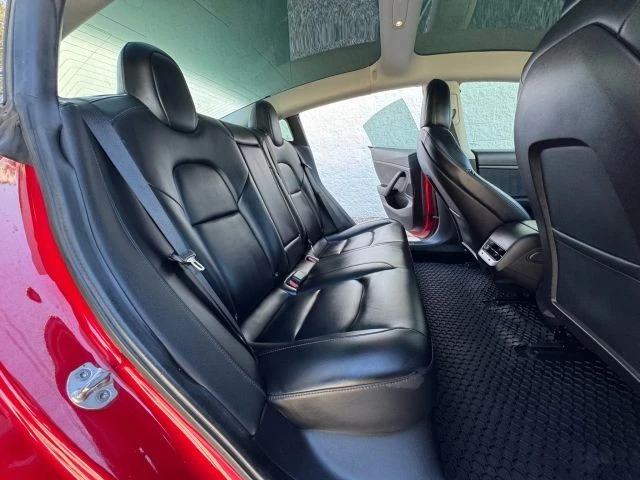 2020 Tesla Model 3 - Image 18 of 21