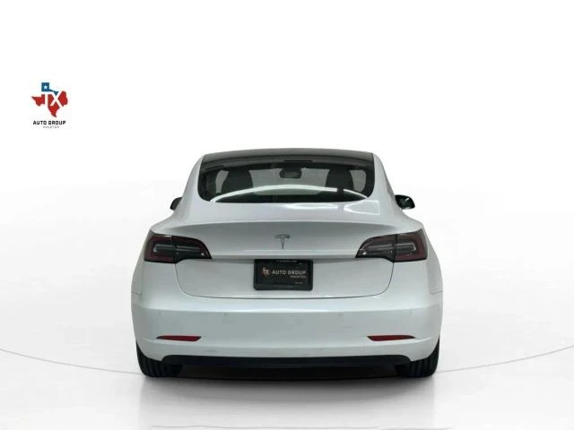 2020 Tesla Model 3 - Image 9 of 21