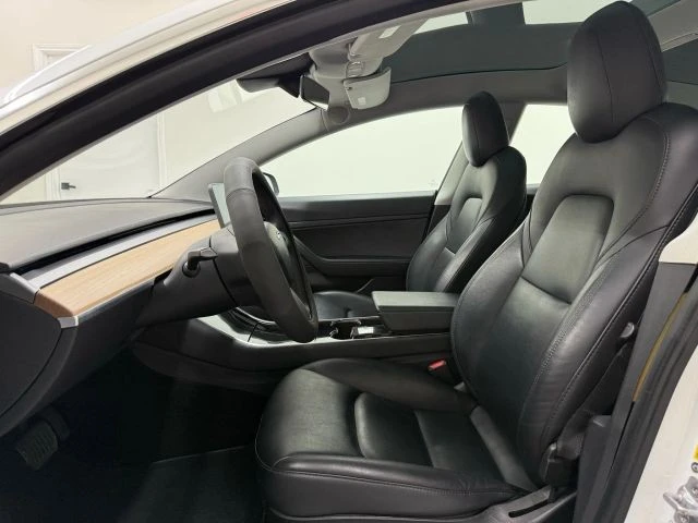 2020 Tesla Model 3 - Image 13 of 21