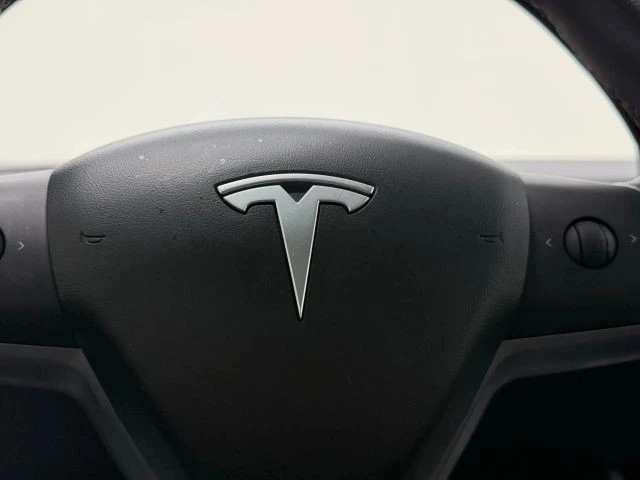 2020 Tesla Model 3 - Image 20 of 21