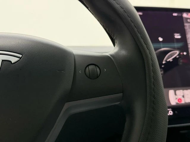 2020 Tesla Model 3 - Image 19 of 21